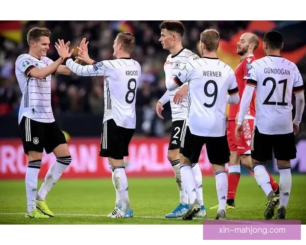 中北美足联女足金杯赛圆满落幕 展示女足实力与精彩比赛